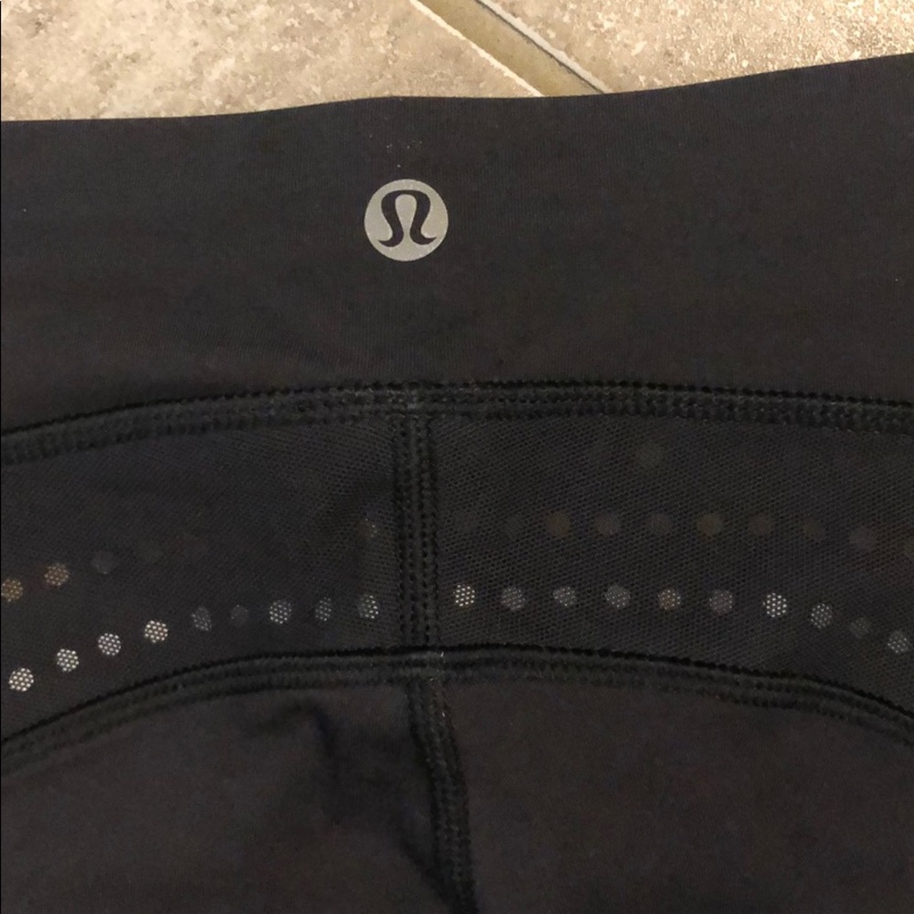 Lululemon Crop, Size 4